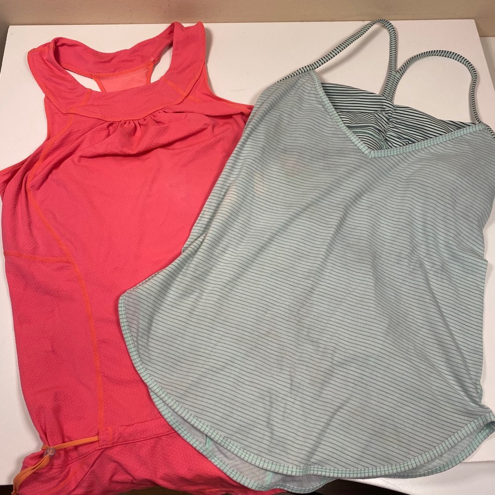 Bundle‎ of 2 Lululemon Workout Tank Tops Size 4